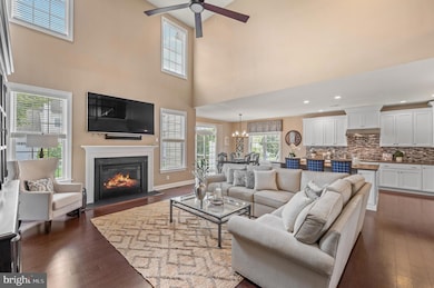 3714 Rose Trader Ln, Newtown Square, PA 19073 - photo 4