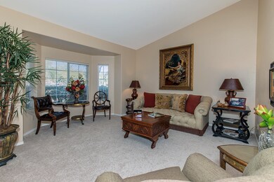 Living Room w/Mountain Views