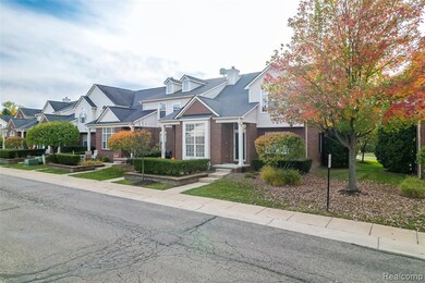 31204 Alexa Dr unit 210, Walled Lake, MI 48390 - photo 2