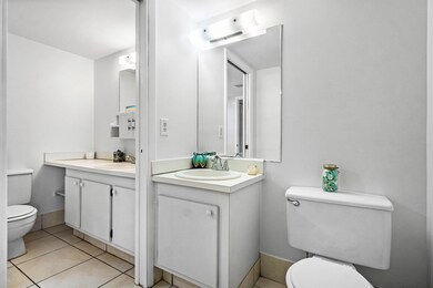 1876 Fairview Villas Dr unit 30, West Palm Beach, FL 33406 - photo 5