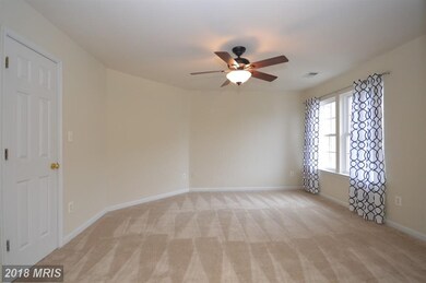 12047 Kemps Landing Cir, Manassas, VA 20109 - photo 7