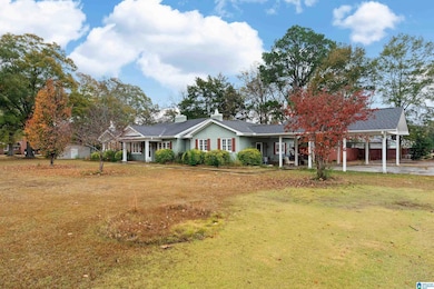 1911 2nd Ave N, Clanton, AL 35045 - photo 2