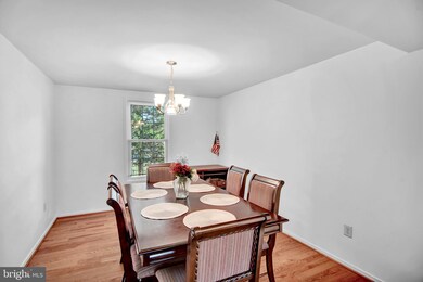 3002 Gazebo Ct, Silver Spring, MD 20904 - photo 5