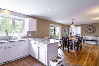 32 Fox Meadow Dr, Worcester, MA 01602 - photo 5