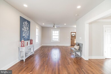 142 Saint Charles St, Drexel Hill, PA 19026 - photo 6