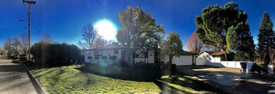 Front of house pano