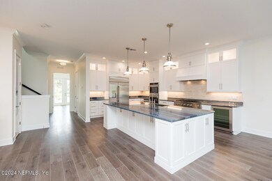 240 Yacht Harbor Dr Palm Coast-large-KIT