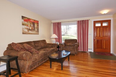 60 Pinehaven Dr, Northborough, MA 01532 - photo 2