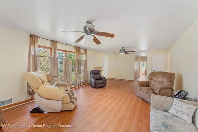 408 Middle Ln, Howell, NJ 07731 - photo 4
