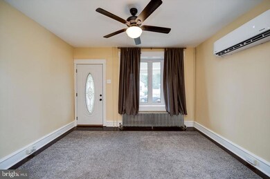 3323 Ridgeway St, Reading, PA 19605 - photo 4