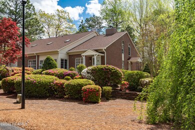 17 D Pinehurst Manor unit D, Pinehurst, NC 28374 - photo 2
