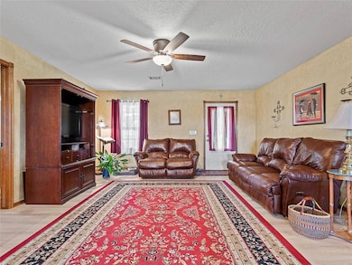 1008 County Road 1580, Marlow, OK 73055 - photo 7