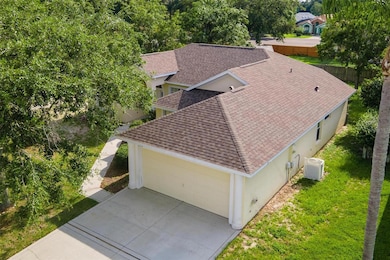 2414 E Moonlight Ln, Eustis, FL 32726 - photo 4