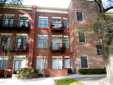 Exterior 2