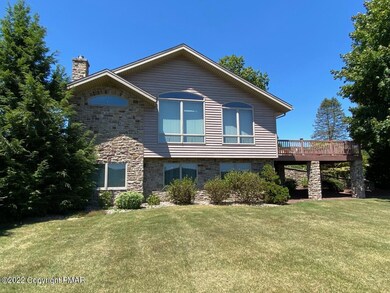 1090 Mahoning Dr W, Lehighton, PA 18235 - photo 2