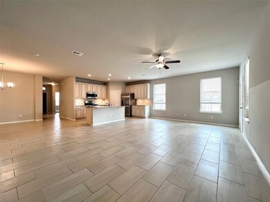 14207 Wallowa Ridge Ln, Conroe, TX 77384 - photo 2