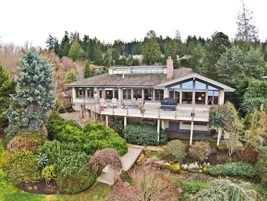 8235 Talbot Rd, Edmonds, WA 98026 - photo 3