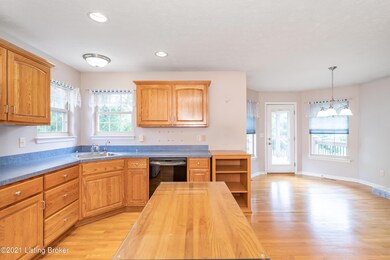 1008 Carter Dr Gtown-19