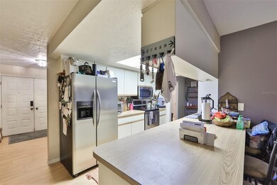 17914 Hanna Rd, Lutz, FL 33549 - photo 3