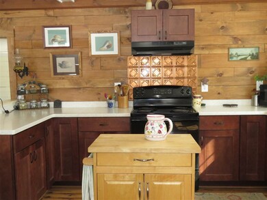 22 W Main St, Newton, NH 03858 - photo 4