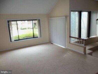 5402 Southport Ln, Fairfax, VA 22032 - photo 5