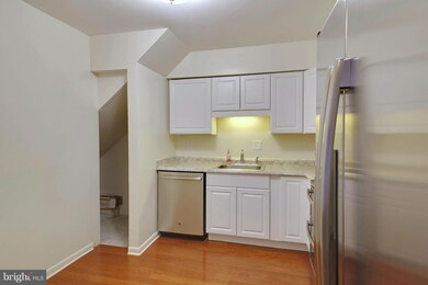 11438 Appledowre Way, Germantown, MD 20876 - photo 3