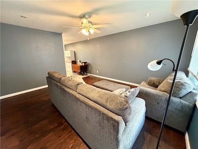 408 Oklahoma Ave, Mattoon, IL 61938 - photo 3