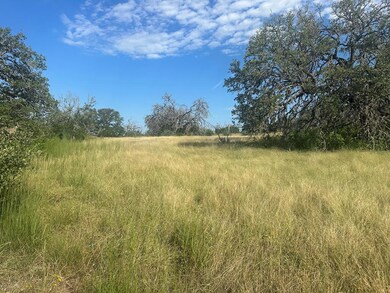 4032 Comanche Trace Dr unit 34, Kerrville, TX 78028 - photo 7