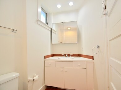 538 Green St unit 1, Cambridge, MA 02139 - photo 7