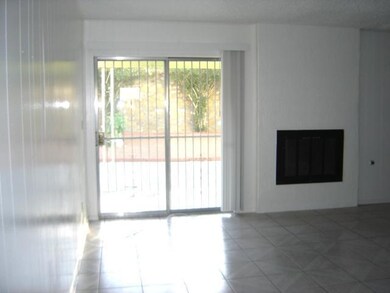 1536 Common Dr unit B, El Paso, TX 79936 - photo 3