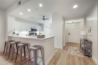 Kitchen with peninsula seating.