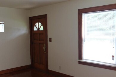 204 N Colfax St, Griffith, IN 46319 - photo 3