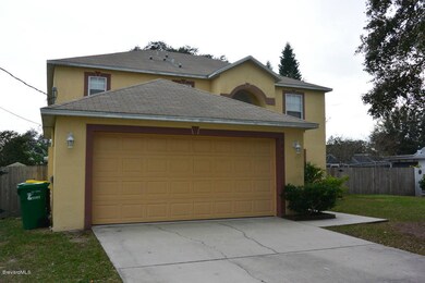 Large, Open Front Yard!