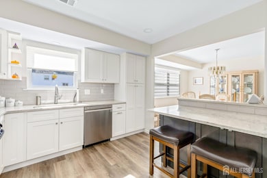 11 Marie Ln, Edison, NJ 08817 - photo 3