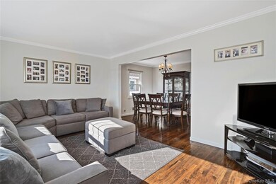 91-03 156th Ave, Jamaica, NY 11414 - photo 5