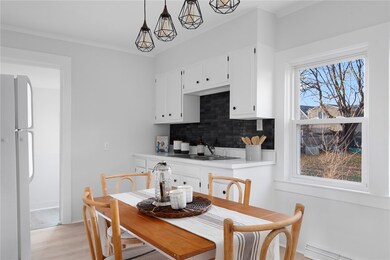 14 Wheeler St, Warwick, RI 02889 - photo 4