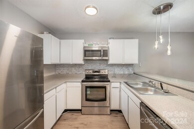 1622 Eagles Place unit I103, Rock Hill, SC 29732 - photo 2