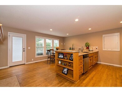 4716 Chouteau St, Shawnee, KS 66226 - photo 4