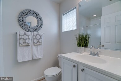 23183 Blackthorn Square, Sterling, VA 20166 - photo 7