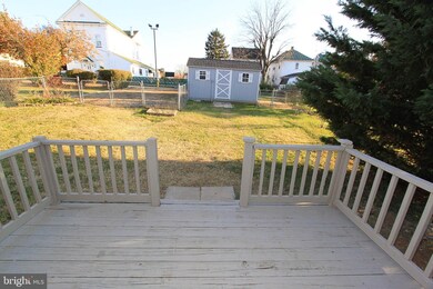 113 W 4th Ave, Ranson, WV 25438 - photo 6