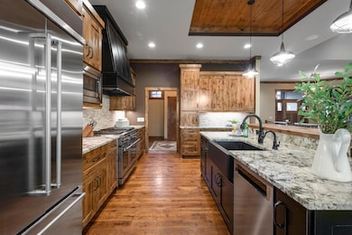 20060 Vine St, Excelsior, MN 55331 - photo 6