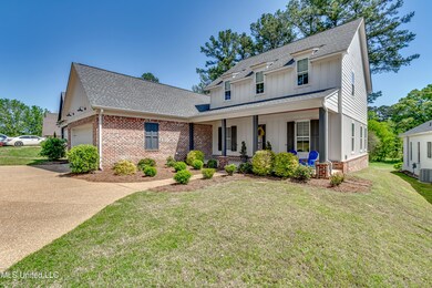 Porch Angle Shot: Pine Ridge Cir-2