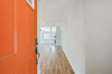 1009 Killarney Ave, Friendswood, TX 77546 - photo 2