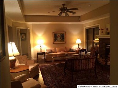 112 N Parkway St, Hernando, MS 38632 - photo 2