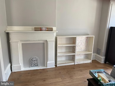 1342 W Westmoreland St unit 2F, Philadelphia, PA 19140 - photo 3