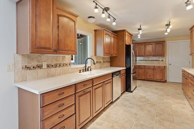 B1-kitchen-2344-cullison-ln