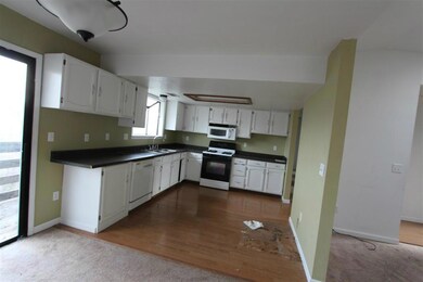 kitchen (Large)