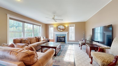 85 Butler Dr, South Burlington, VT 05403 - photo 4