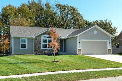 21421 Noble St, Spring Hill, KS 66083 - photo 3