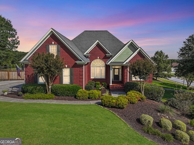 53 Reece Dr, Hoschton, GA 30548 - photo 2